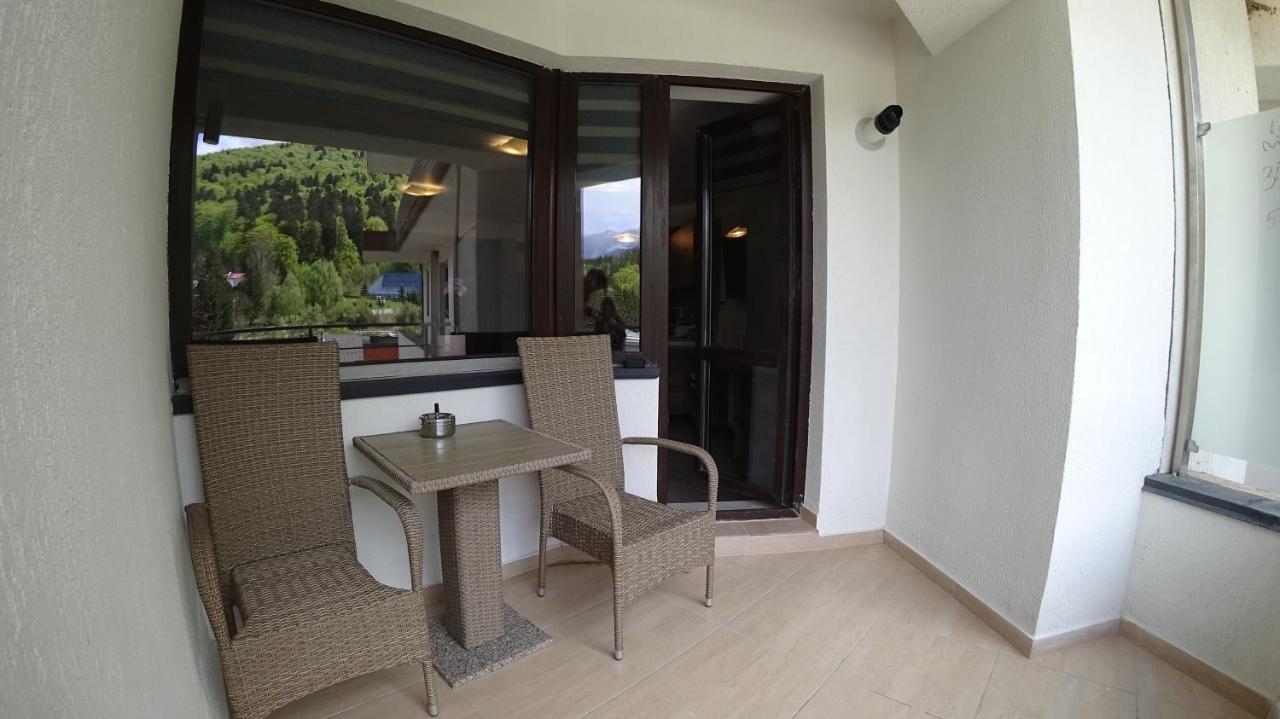 Riky Apart Mountain View Apartment Синая Екстериор снимка